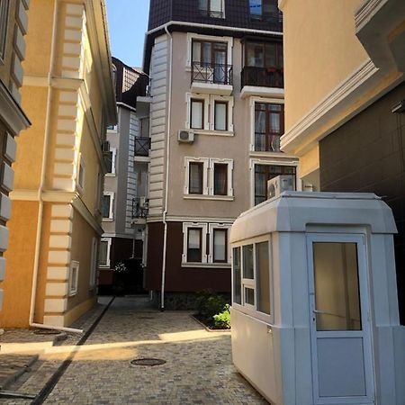 Apartment On Levanevskogo Odessa Dış mekan fotoğraf